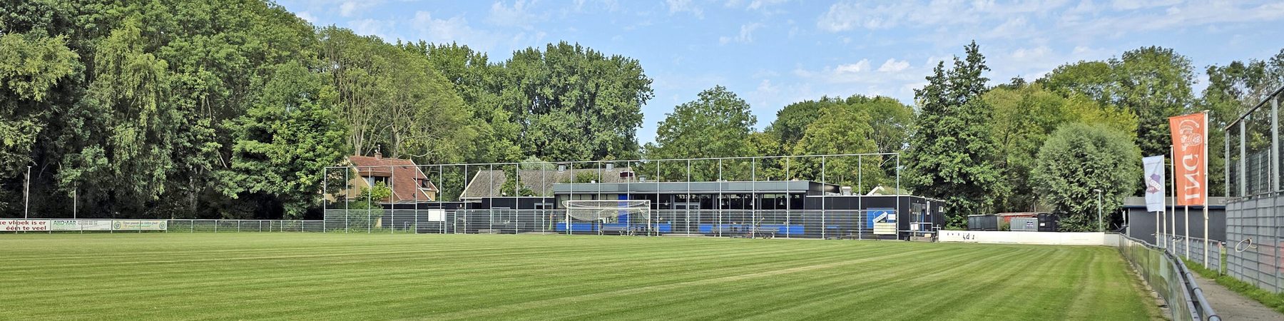 De vernieuwde kantine van VVOR op Sportpark De Venhoeve